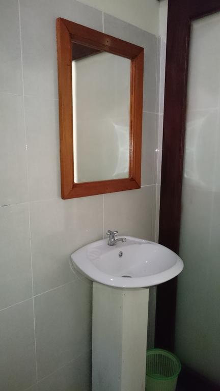 Barracuda Beach Hostel Amed Kültér fotó