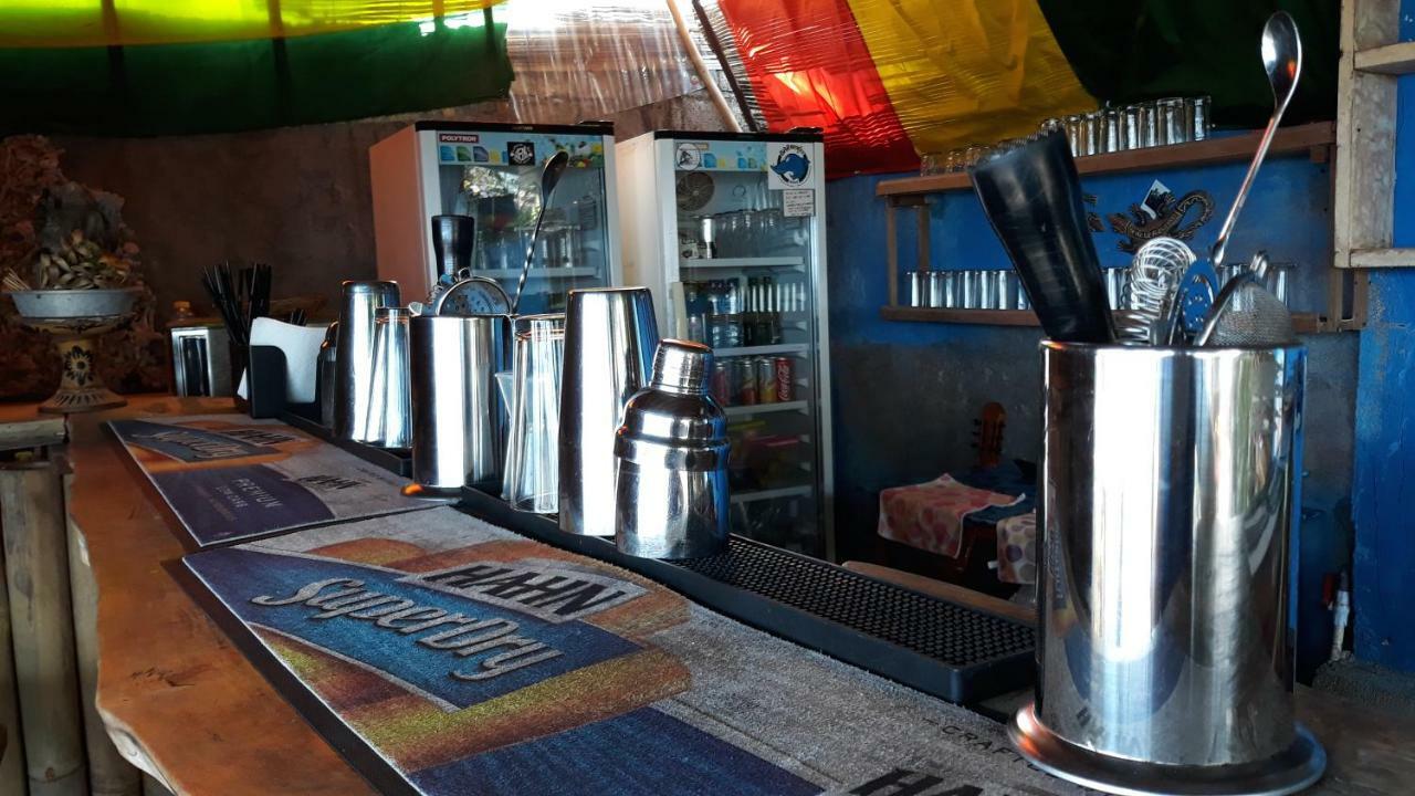 Barracuda Beach Hostel Amed Kültér fotó